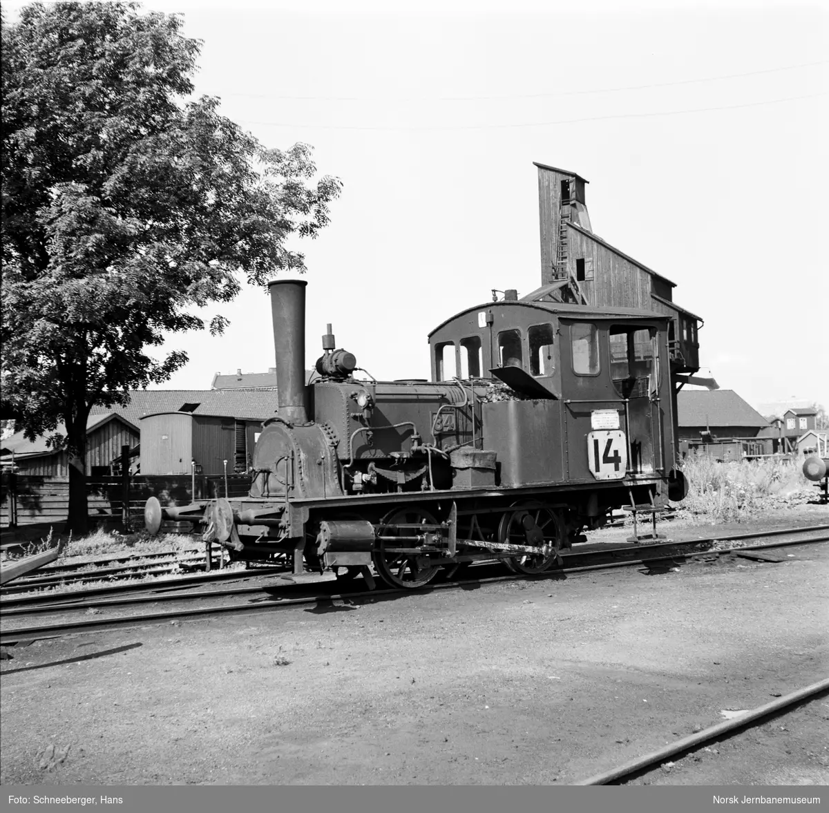 Damplokomotiv type 7a nr. 34 i skiftetjeneste på Oslo Ø.