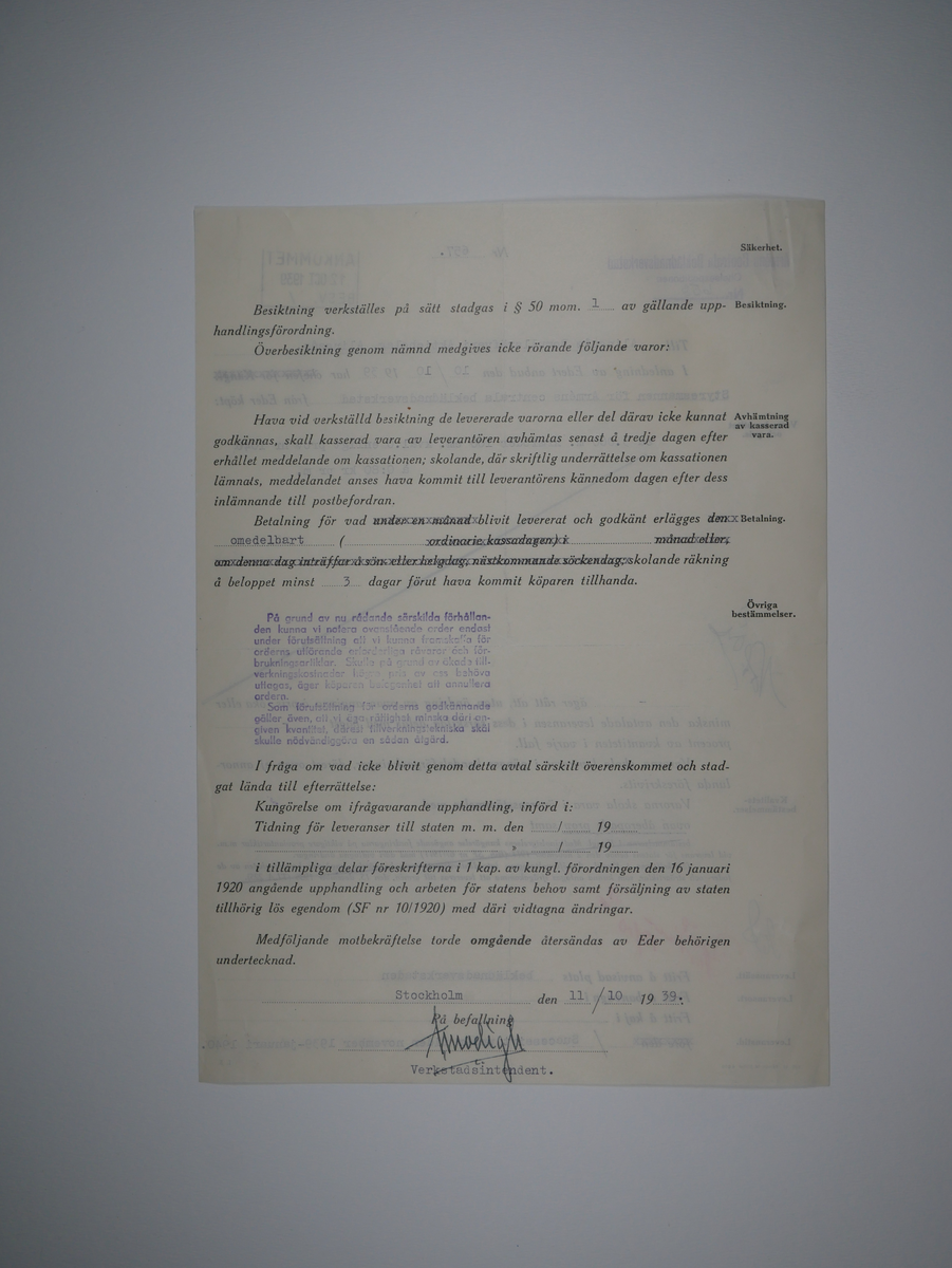 Alingsås Bomullsväveri AB

Handlingar som rör leveranskontrakt.
Kontrakt med bland annat Arméns centrala beklädnadsverkstad och Svenska landstingsförbundet.

Cirka 1930- och 1940tal.

Gåva 1983-05 av Almedahls AB