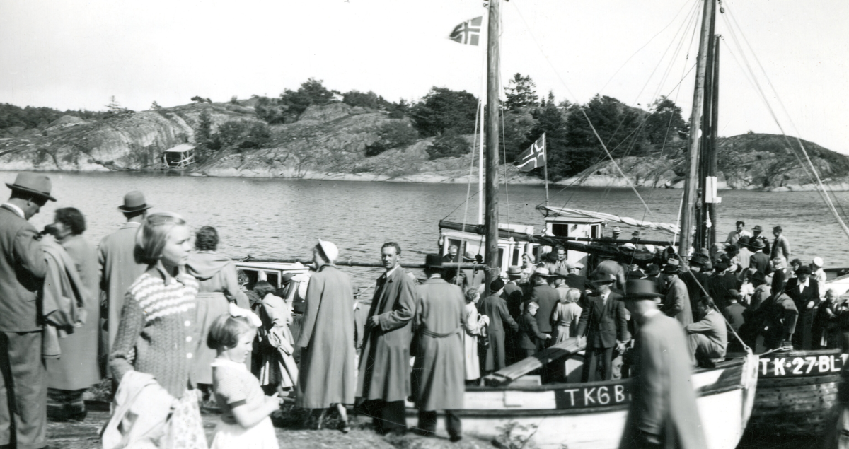 Årsmøtet i Telemark landbruksselskap skal på båttur i Bamble.  1952.