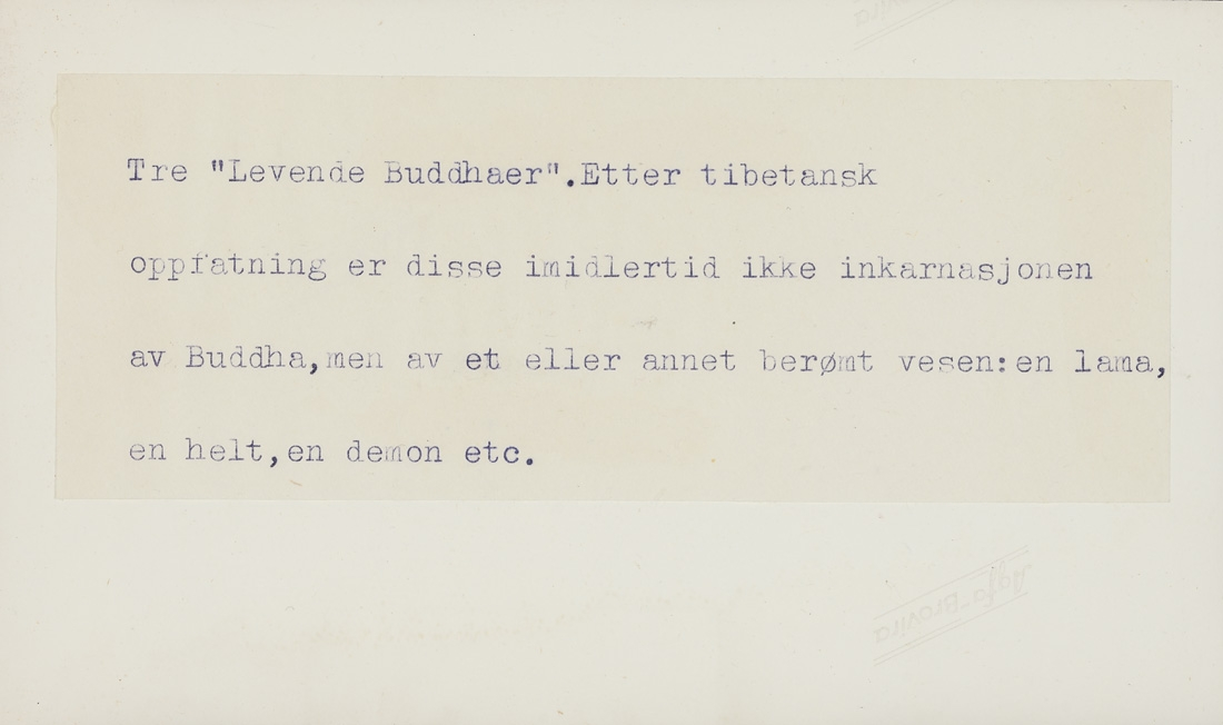 Tre "Levende Buddhaer". Fotografier samlet inn i forbindelse med Elisabeth Meyers reise til India 1932-33.