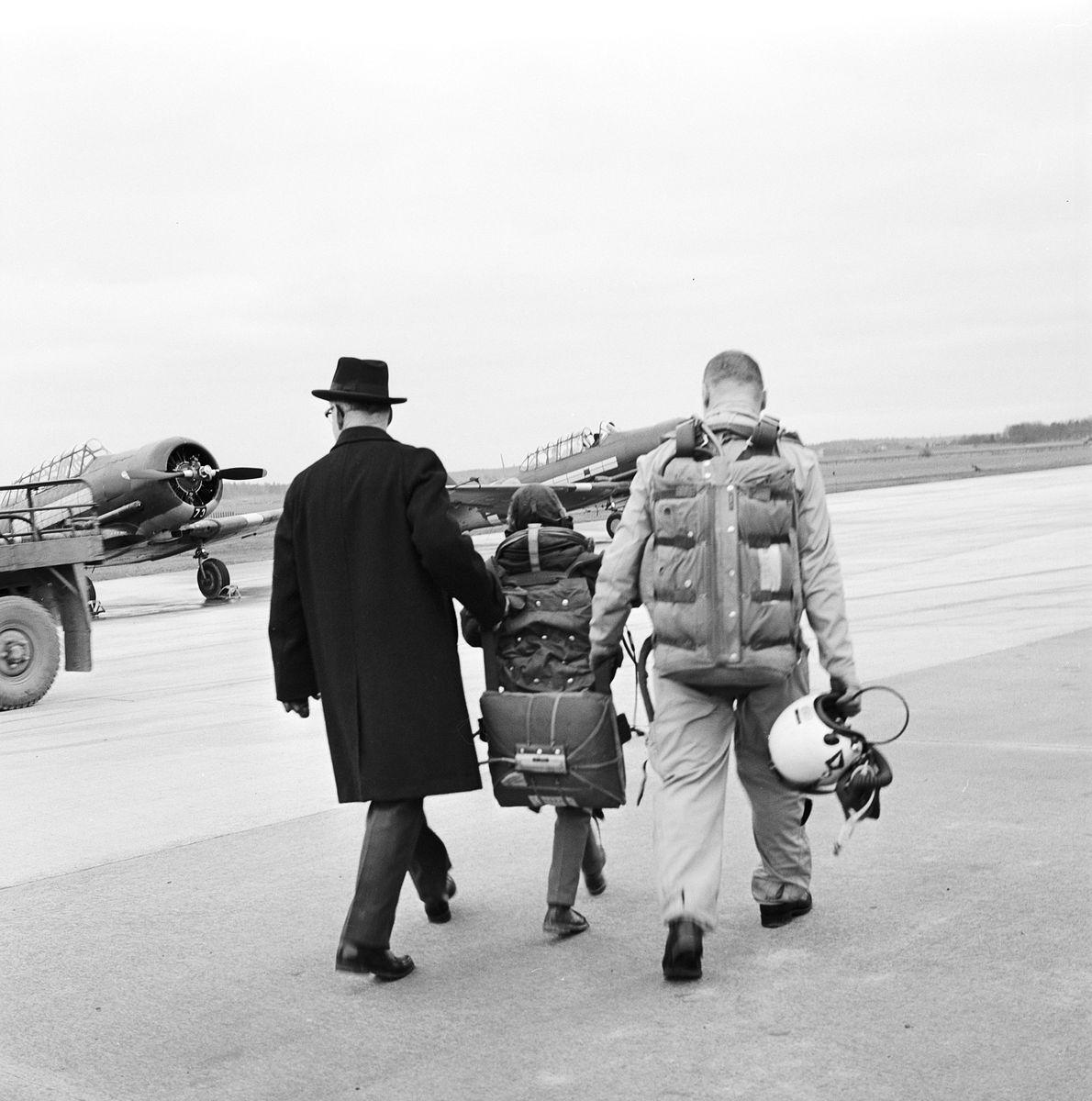 F 16, skolbarn i Uppland fick flygtur som belöning, Uppsala 1964