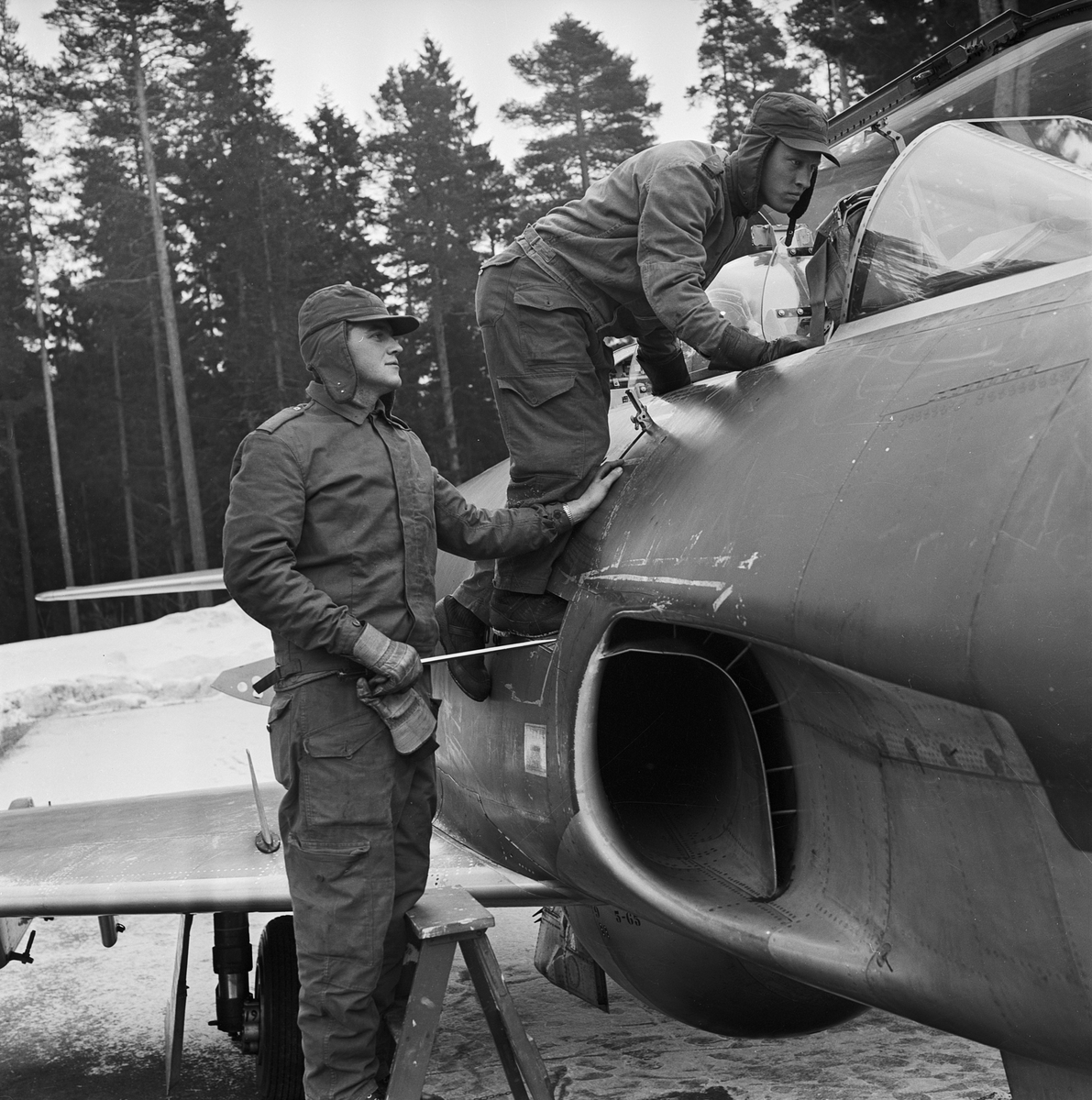 F 16, flottiljövning, Uppsala 1966