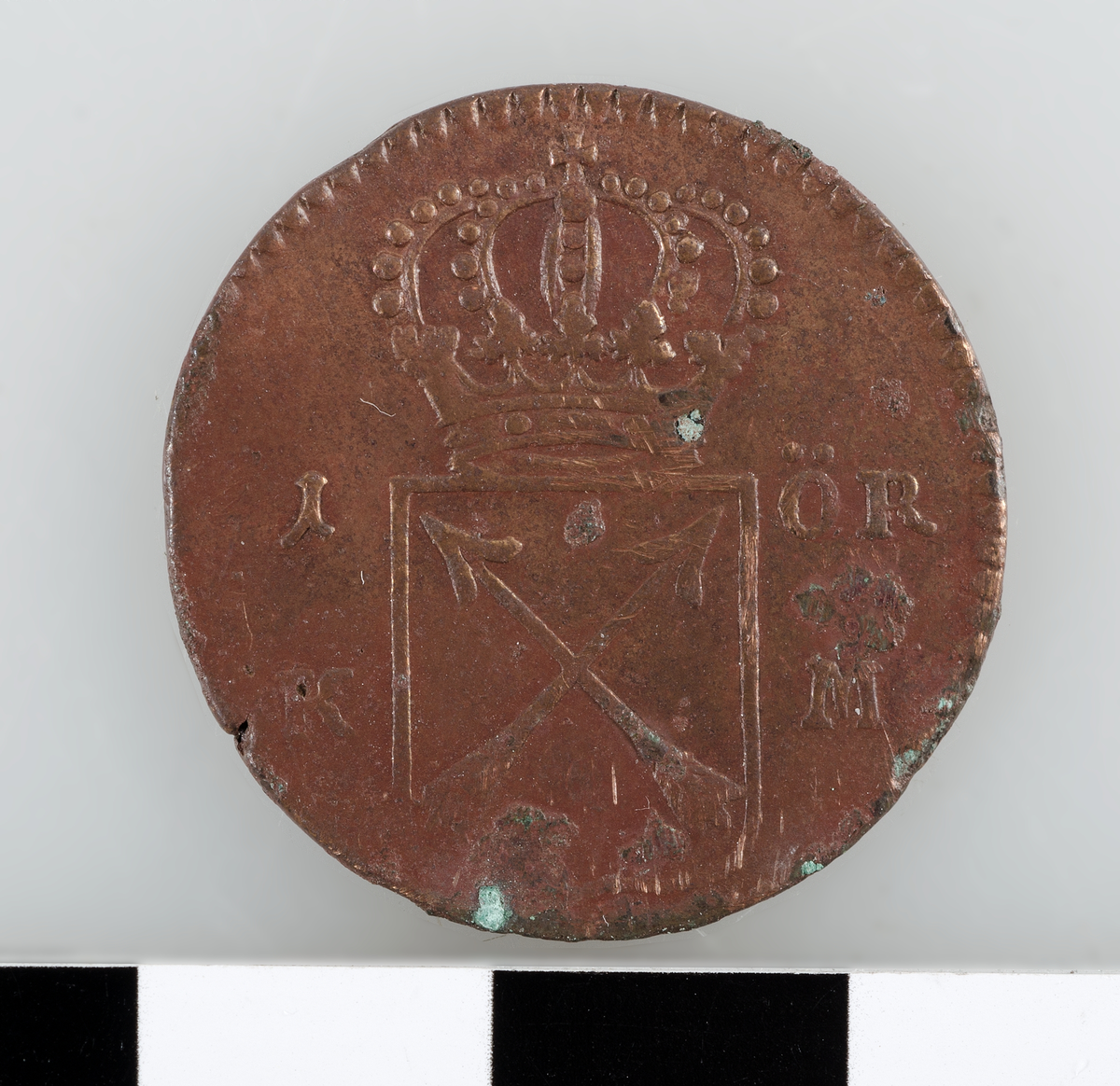 Mynt. 1 öre KM 1719 (Ulrika Eleonora). Präglat i Stockholm.