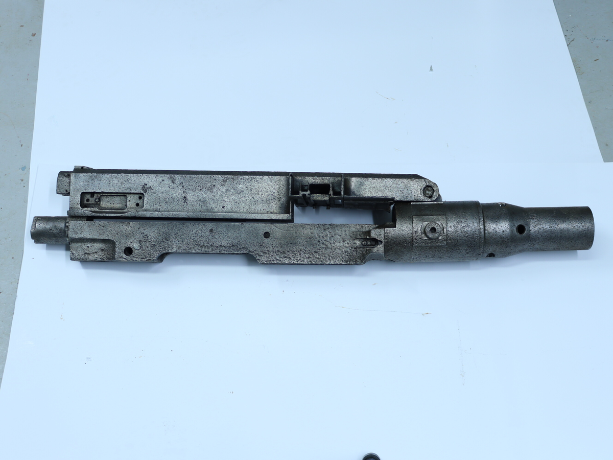 Type: single-barrel automatic cannon
Caliber: 20×82mm
Operation: Recoil-operated; short recoil
Length: 1766 mm
Barrel length: 1104 mm/55 calibers
Rifling: 1 turn in 23 calibers
Weight (complete): 42.7 kg (94.1 lbs)
Rate of fire: 750 rpm
Effective range:800 m
Muzzle velocity: 805 m/s (M-Geschoss); 705 m/s (HE-T, AP)