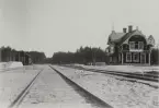 Järnvägsstation i Limmaren 1902. Ur album: Limmareds Glasbruk 1740-1902-1930.