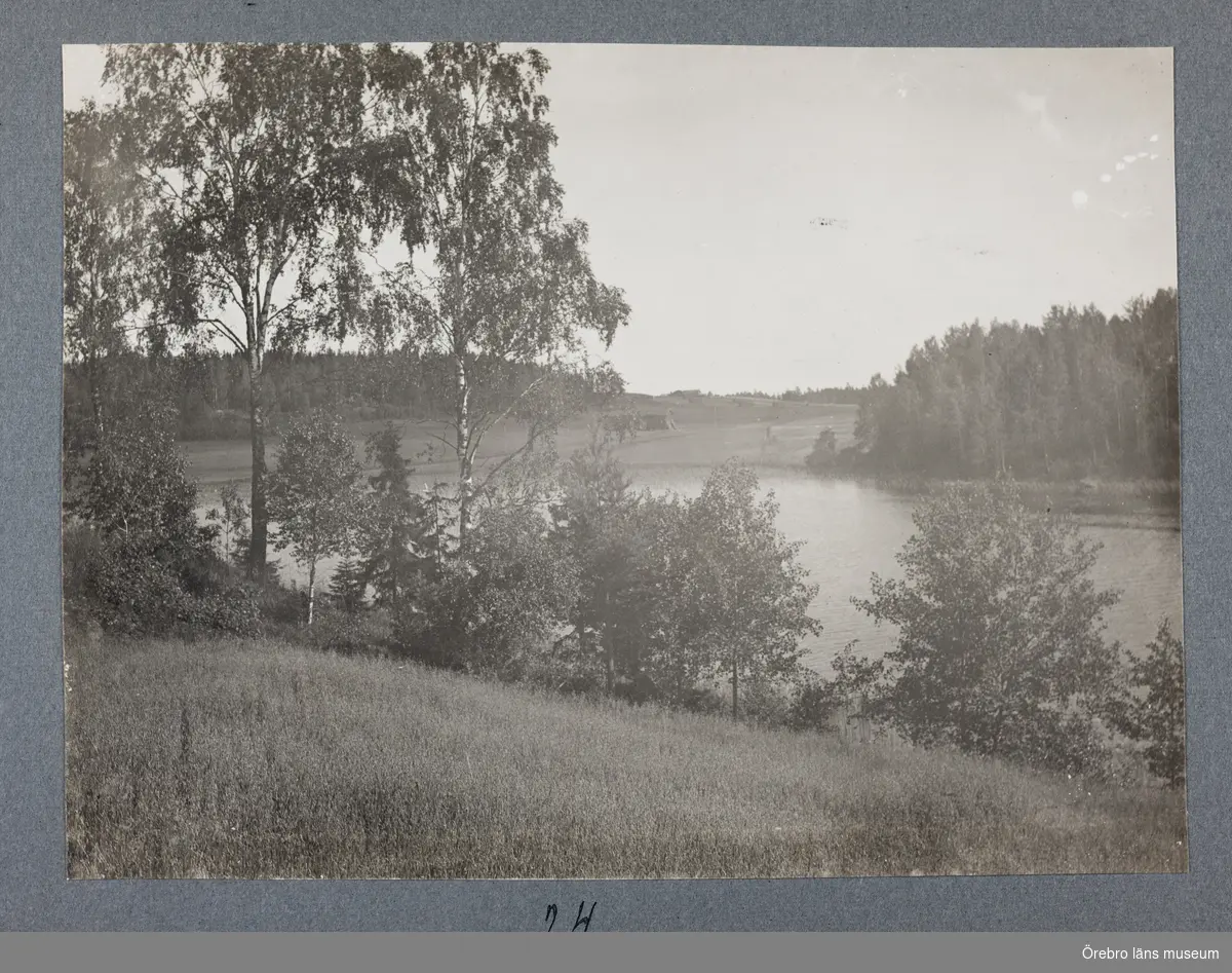 Album med bilder runt Nora och Kopparberg.