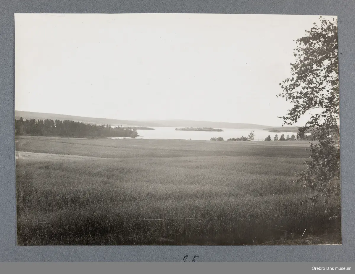 Album med bilder runt Nora och Kopparberg.