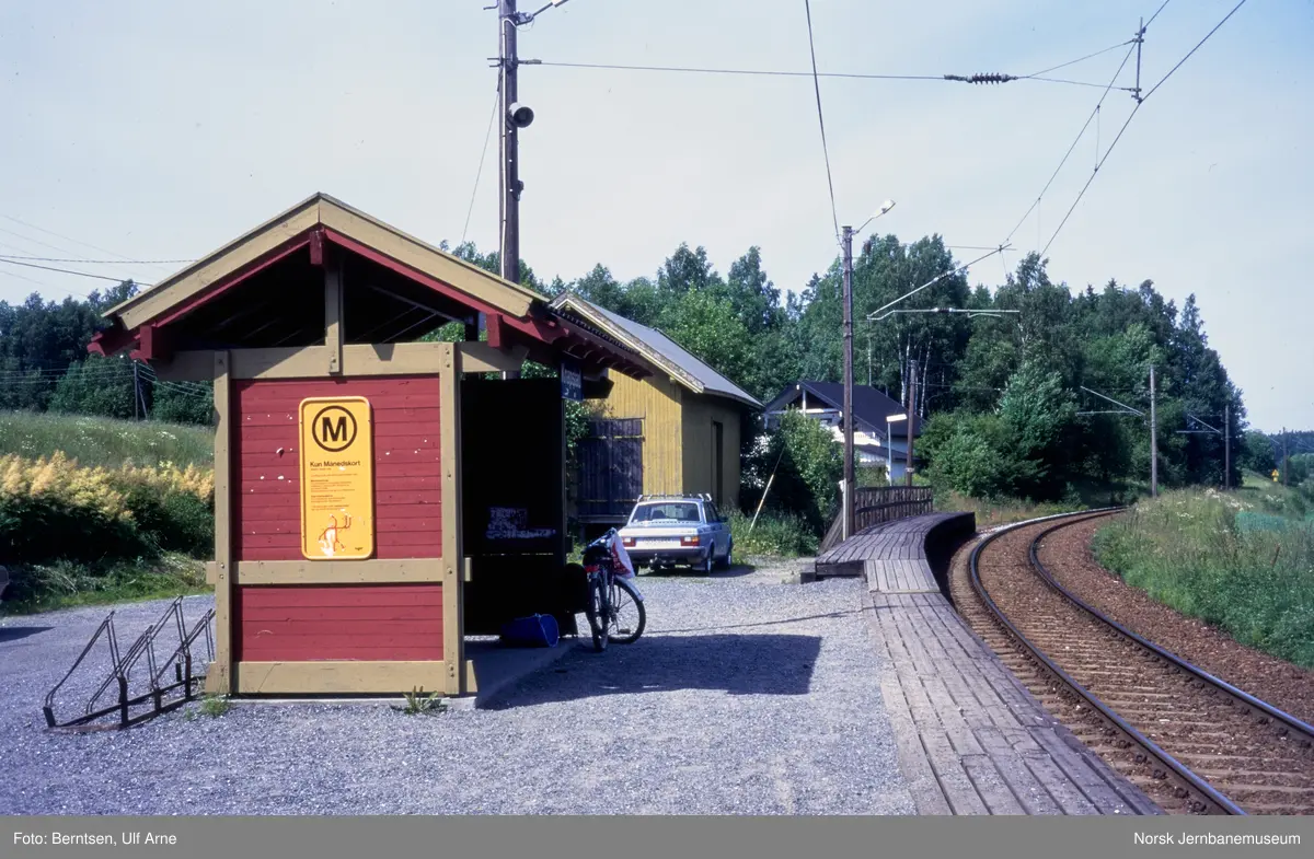 Knapstad holdeplass på Østfoldbanens østre linje