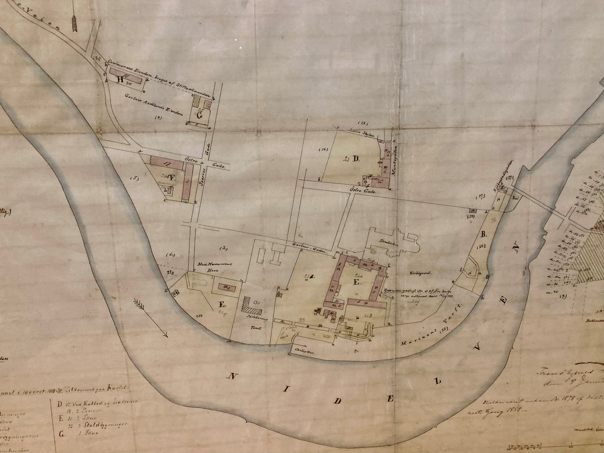 Innrammet papirkart.