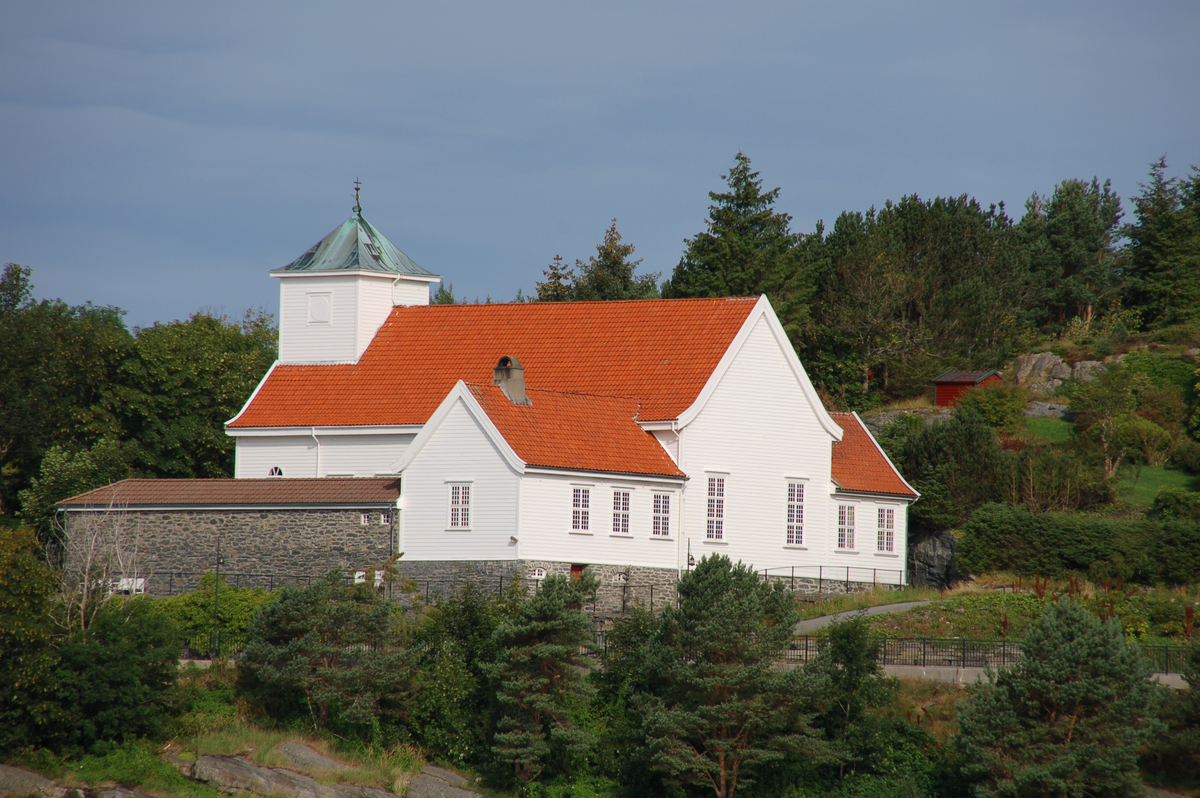 Trekirke oppført i 1931.