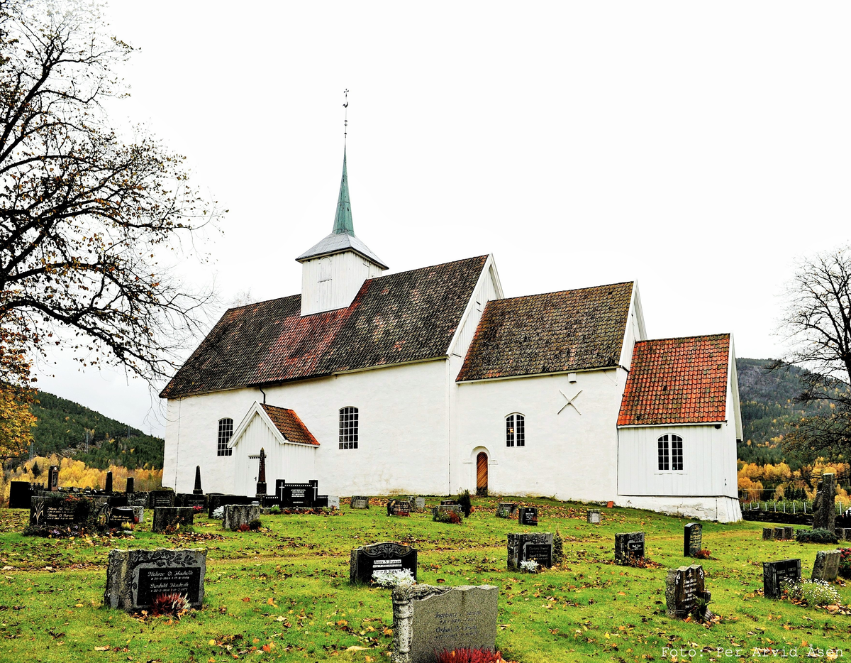 Steinkirke fra middelalderen, oppført ca år 1150.