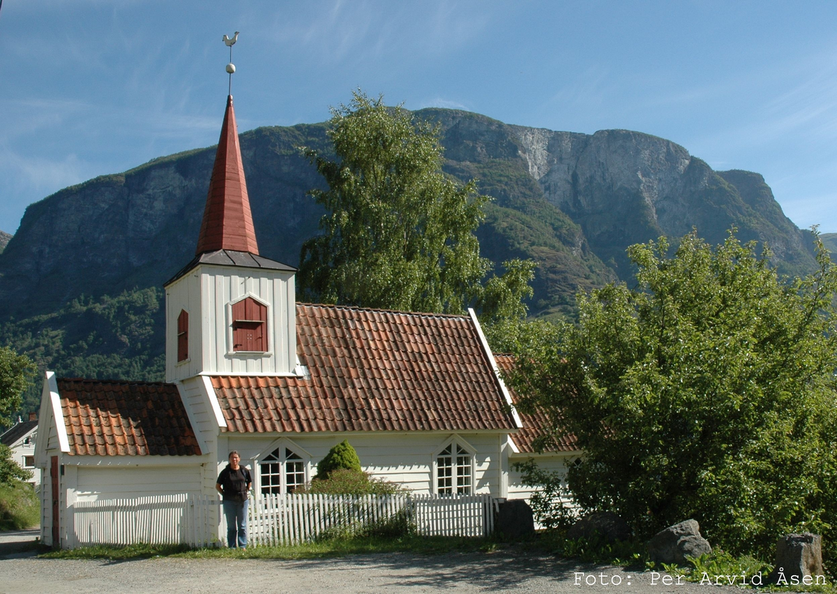 Stavkirke, oppført ca år 1147.