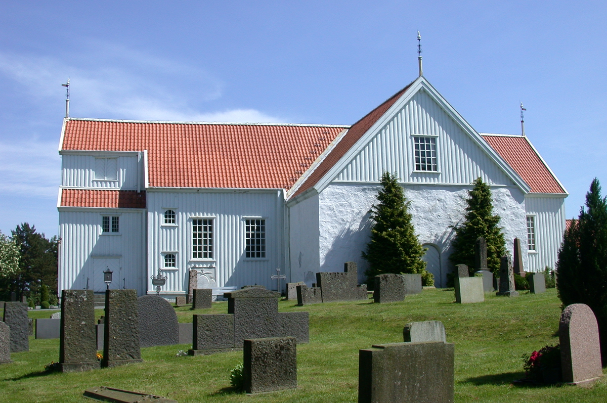 Steinkirke fra middelalderen, oppført ca år 1150.