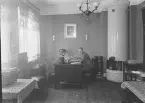 Interiör från KFUM i Västerås med sekreterare E. Andersson.