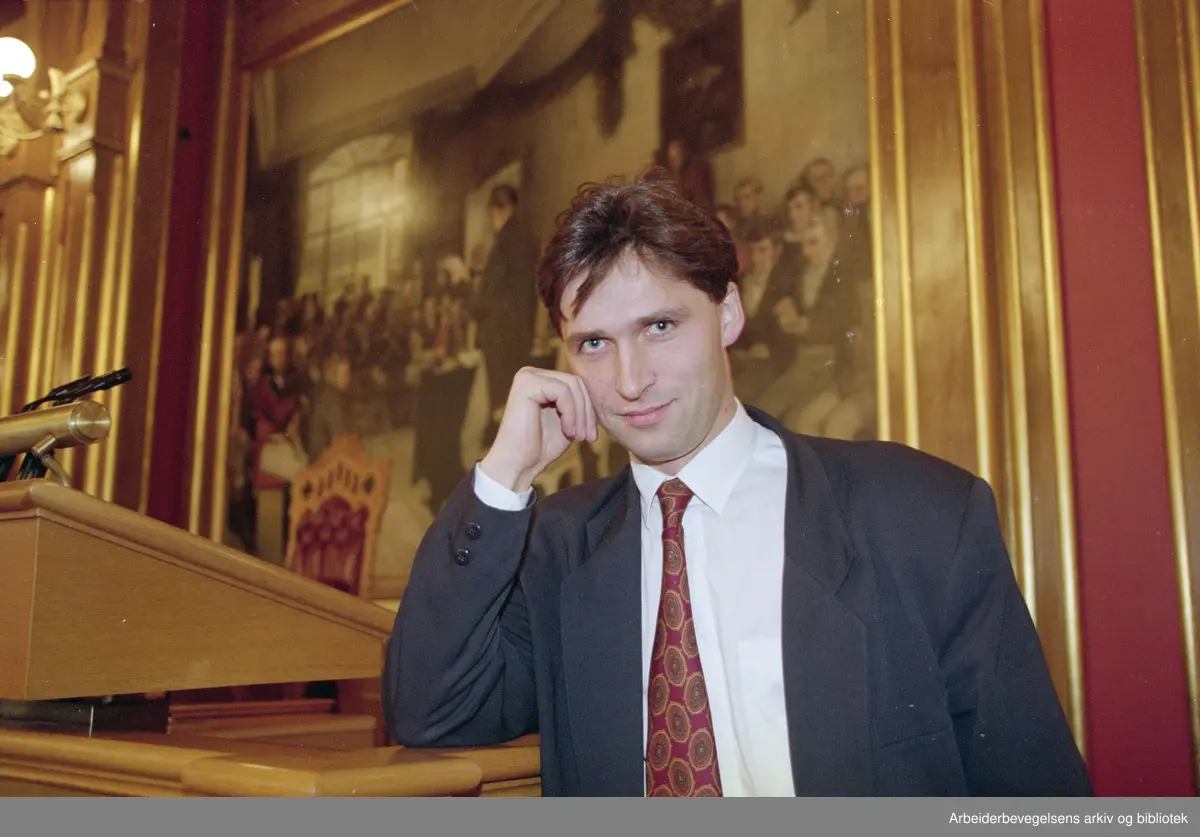 Jens Stoltenberg ny som stortingsrepresentant, 30. november 1991.