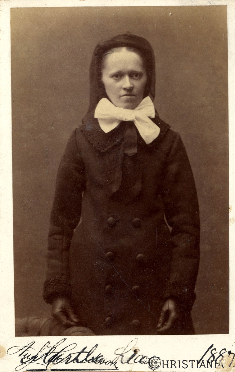 Kvinneportrett.