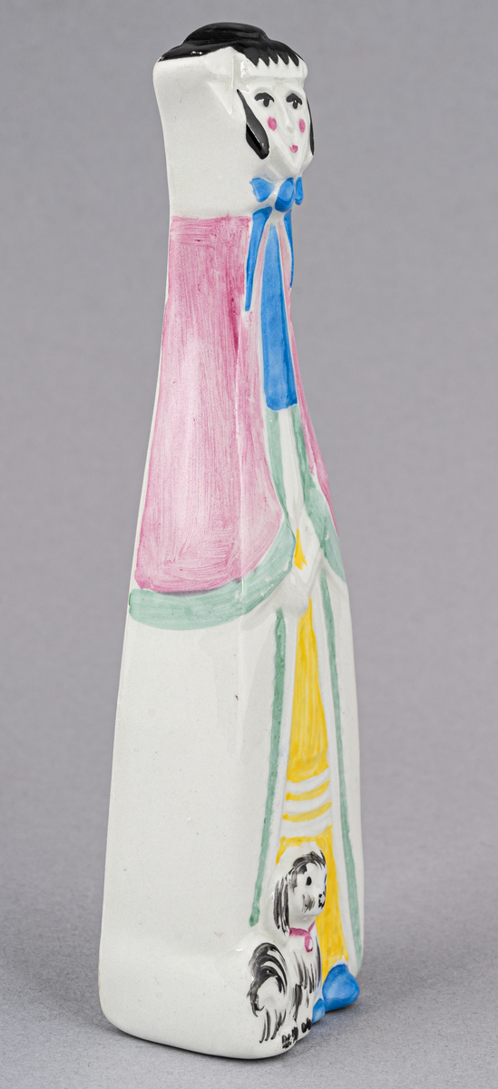 Figur, Drottning, formgiven av Dorothy Clough 1955, producerad av Gefle Porslin. Kan grupperas med två andra figurer av Clough från samma år; Kung och Prins.