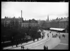 På kuvertet står följande information sammanställd vid museets första genomgång av materialet:  Gustaf Adolfs Torg.