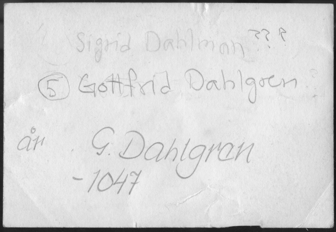 På kuvertet står följande information sammanställd vid museets första genomgång av materialet: Sigrid Dahlman?
Gottfrid Dahlgren