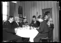 På kuvertet står följande information sammanställd vid musee