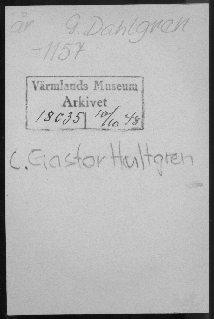 På kuvertet står följande information sammanställd vid museets första genomgång av materialet: Komminister C.G Hultgren med sonen Johan Svante Gustav Hultgren.