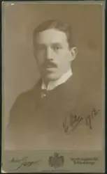 På kuvertet står följande information sammanställd vid musee