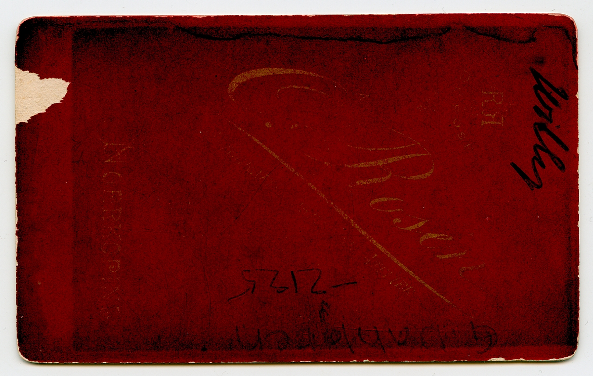 På kuvertet står följande information sammanställd vid museets första genomgång av materialet: Willy Pojk