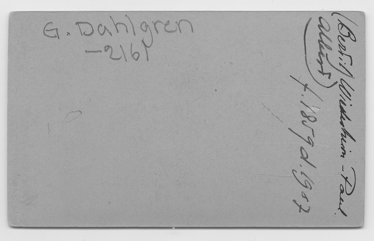På kuvertet står följande information sammanställd vid museets första genomgång av materialet: B- Albert Wiederheim-Paul f.1859 d.1907