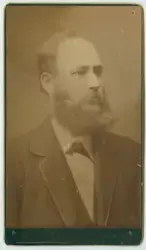 På kuvertet står följande information sammanställd vid musee