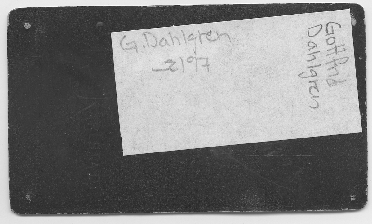 På kuvertet står följande information sammanställd vid museets första genomgång av materialet: Gottfrid Dahlgren