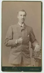 På kuvertet står följande information sammanställd vid musee