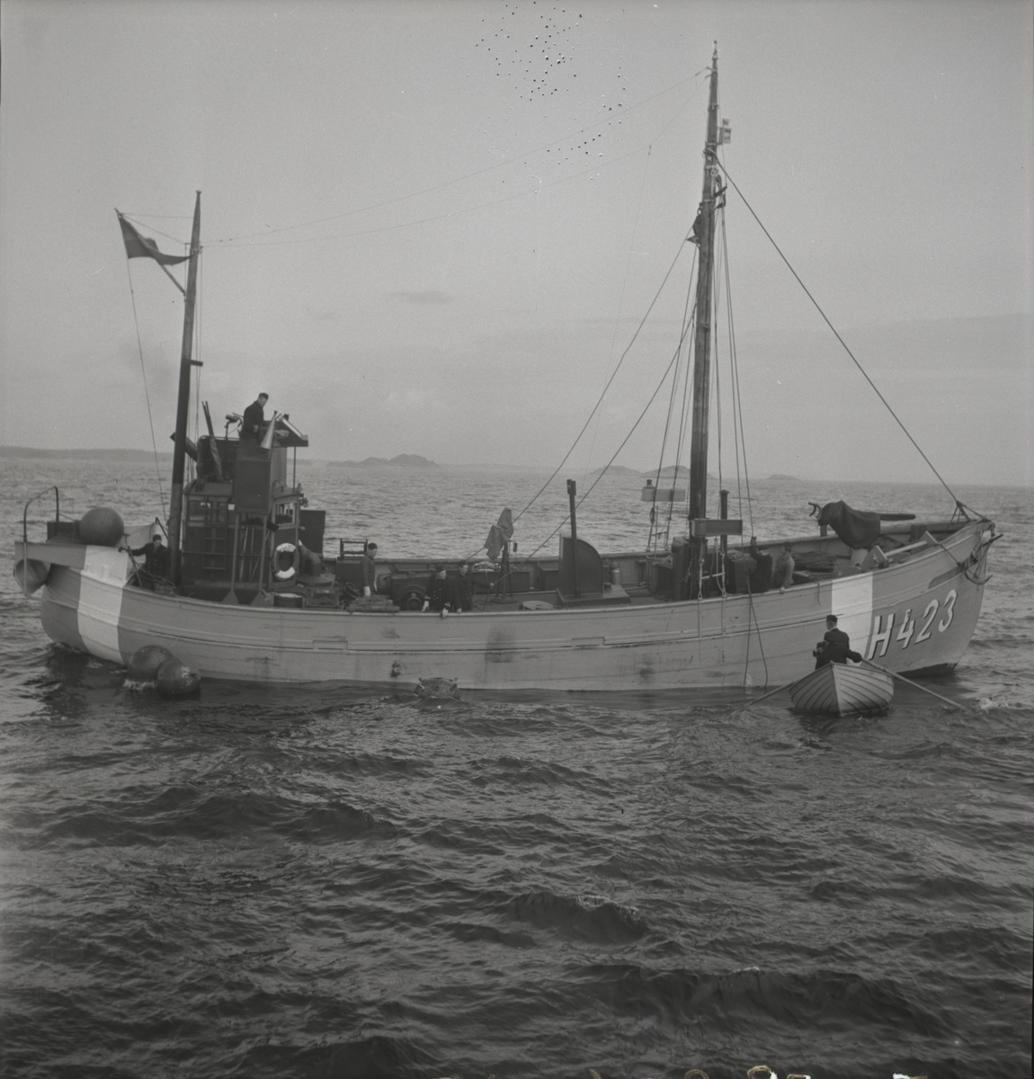 Hjälpvedettbåten H423.