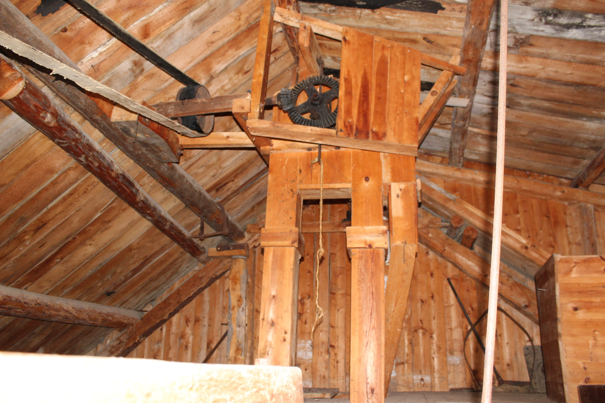 Elektrisk drevet kornmølle bygd av Målselv kommune i 1916.