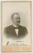 Porträtt på R. Nordenstam rektor vid Jönköpings elementarskola för flickor fotot från år 1906.