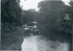 Västanfors sn.
Strömsholmsholms kanal, Fagersta sluss. 1984.