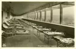 Ringvoll Sanatorium. Liggehall