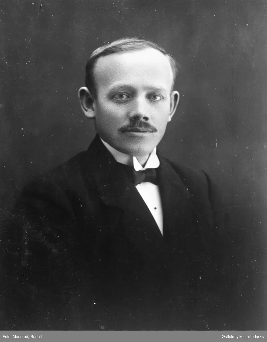Portrett av Herman Pinås, Tune. Forpakter husmannsplass  (folketelling Tune 1920),