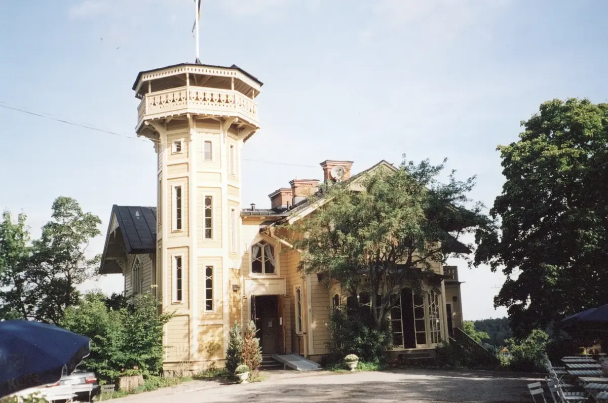 Hembygdskaveln. I Skärholmen 2003. Lyran.