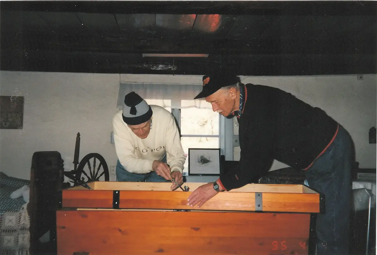 Eric Englund och Laurin, Nils