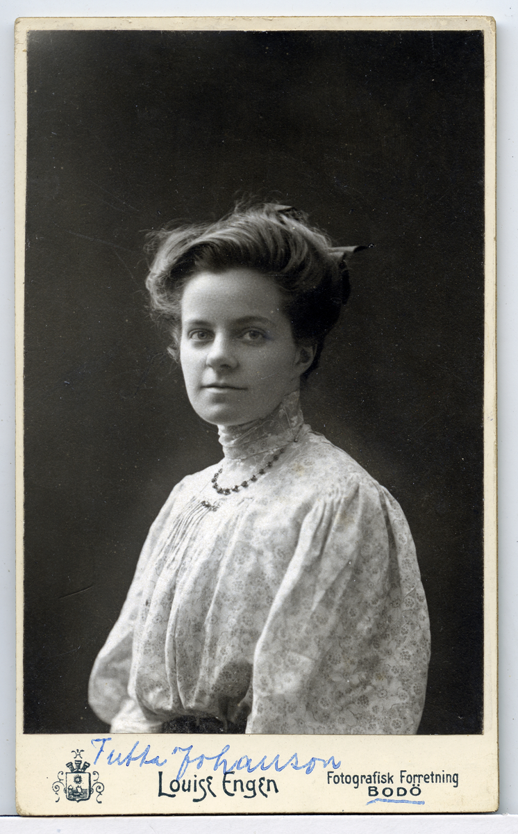 Tutta Johanson.
Bilde er fra fotoalbum GM.036888.