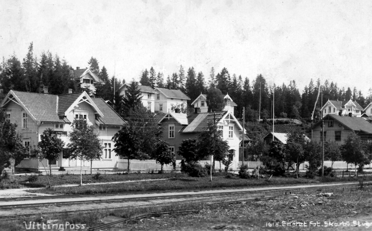 Postkort, Vittingfoss sentrum. 
Foto: Skarbö.