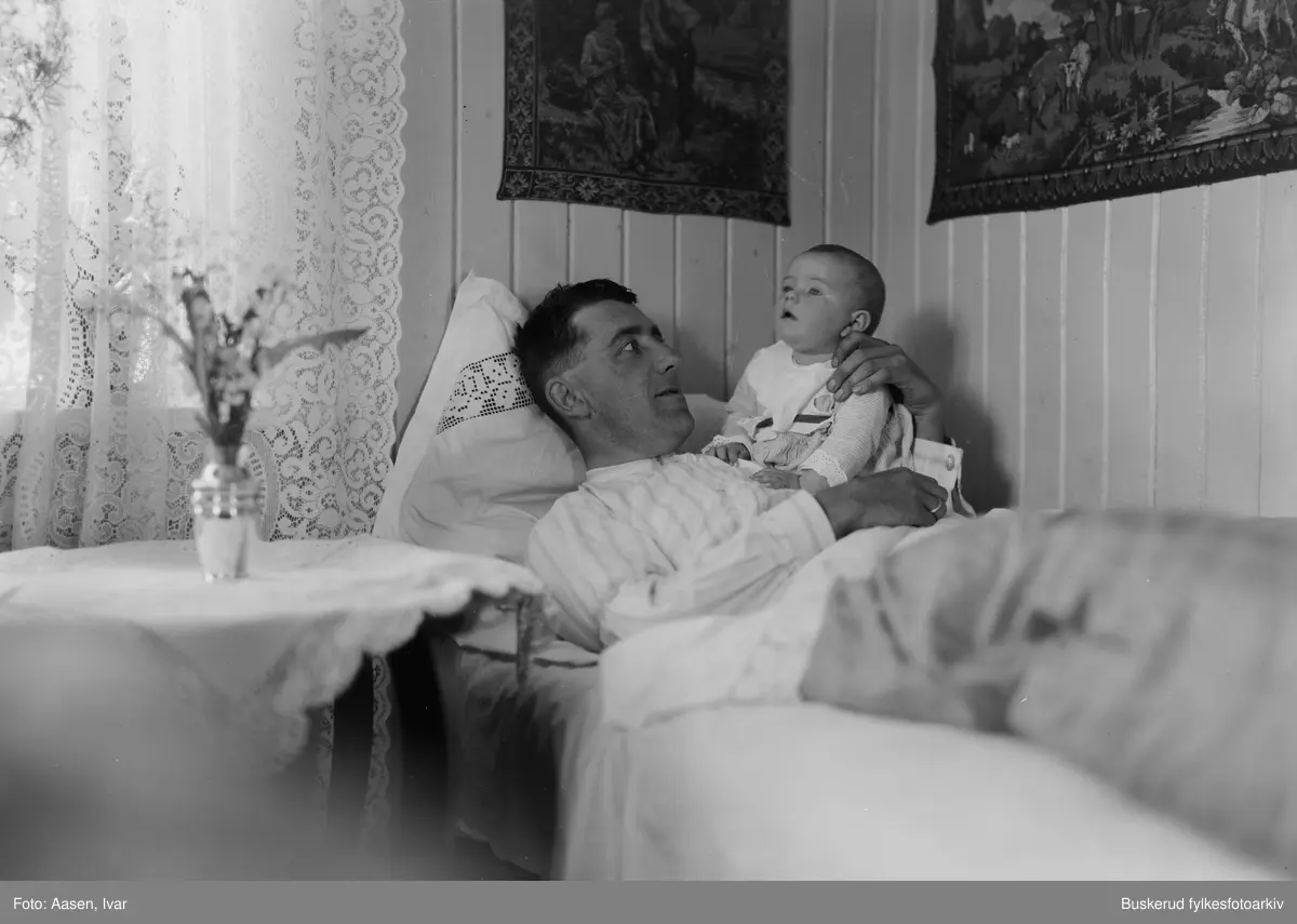 Ivar Aasens familiebilder