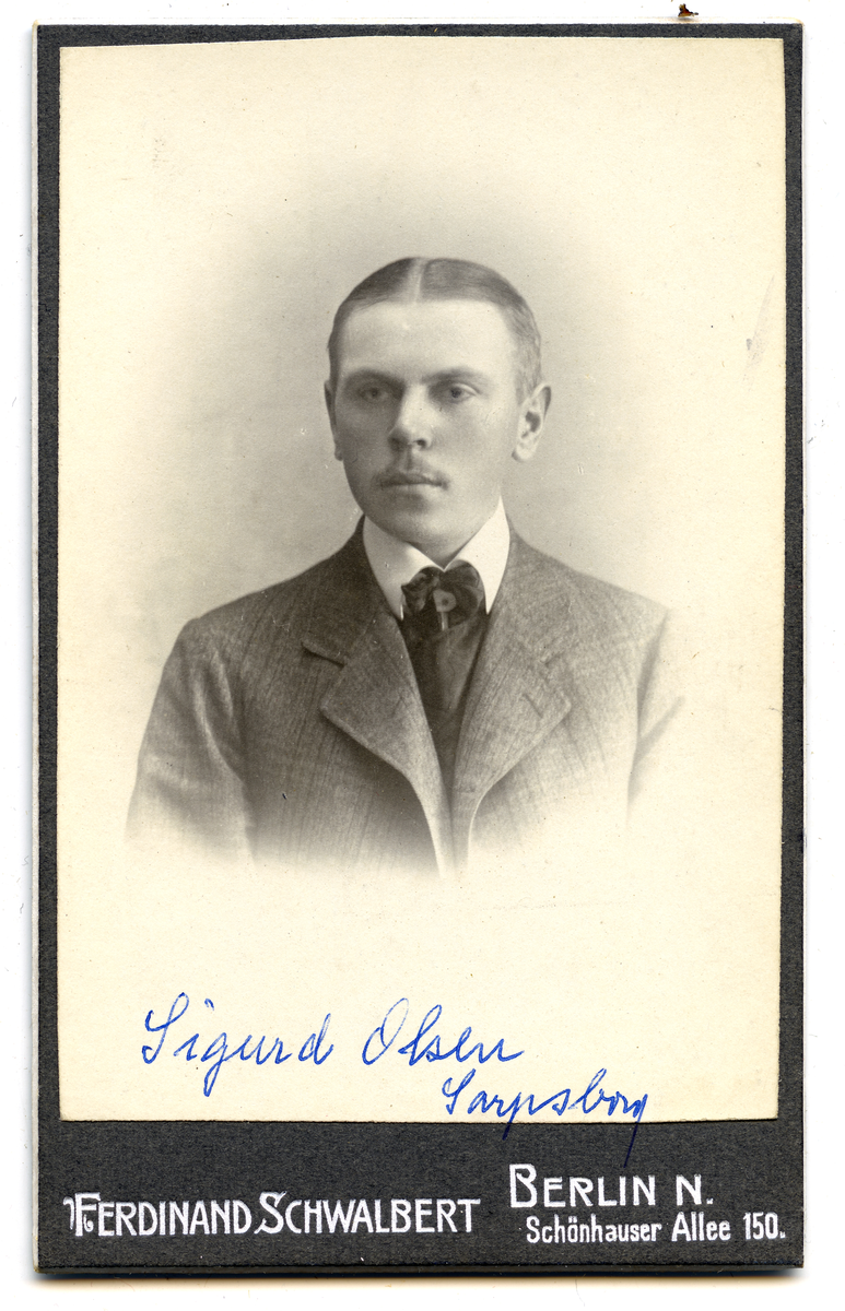 Sigurd Olsen, Sarpsborg.
Bilde er fra fotoalbum GM.036888.