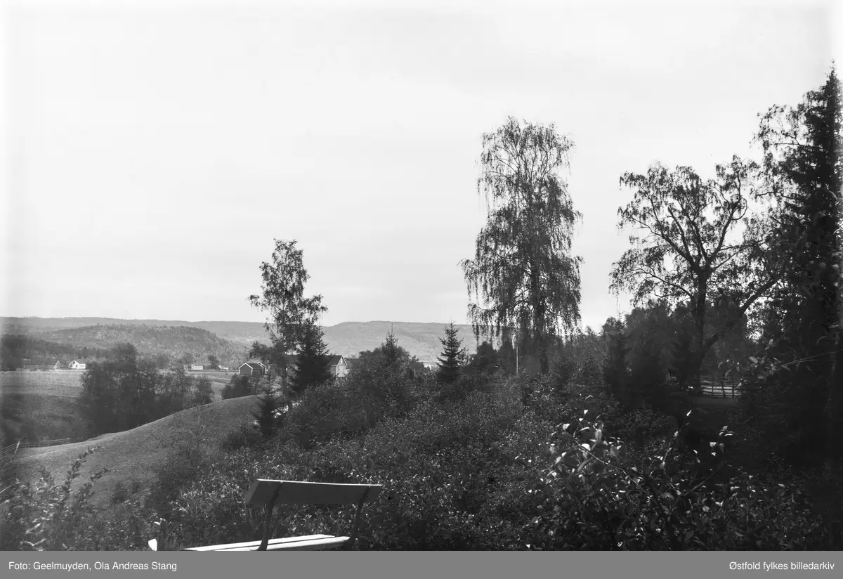 Rishaugen, Idd med Stor-Holm i bakgrunnen sept. 1890.