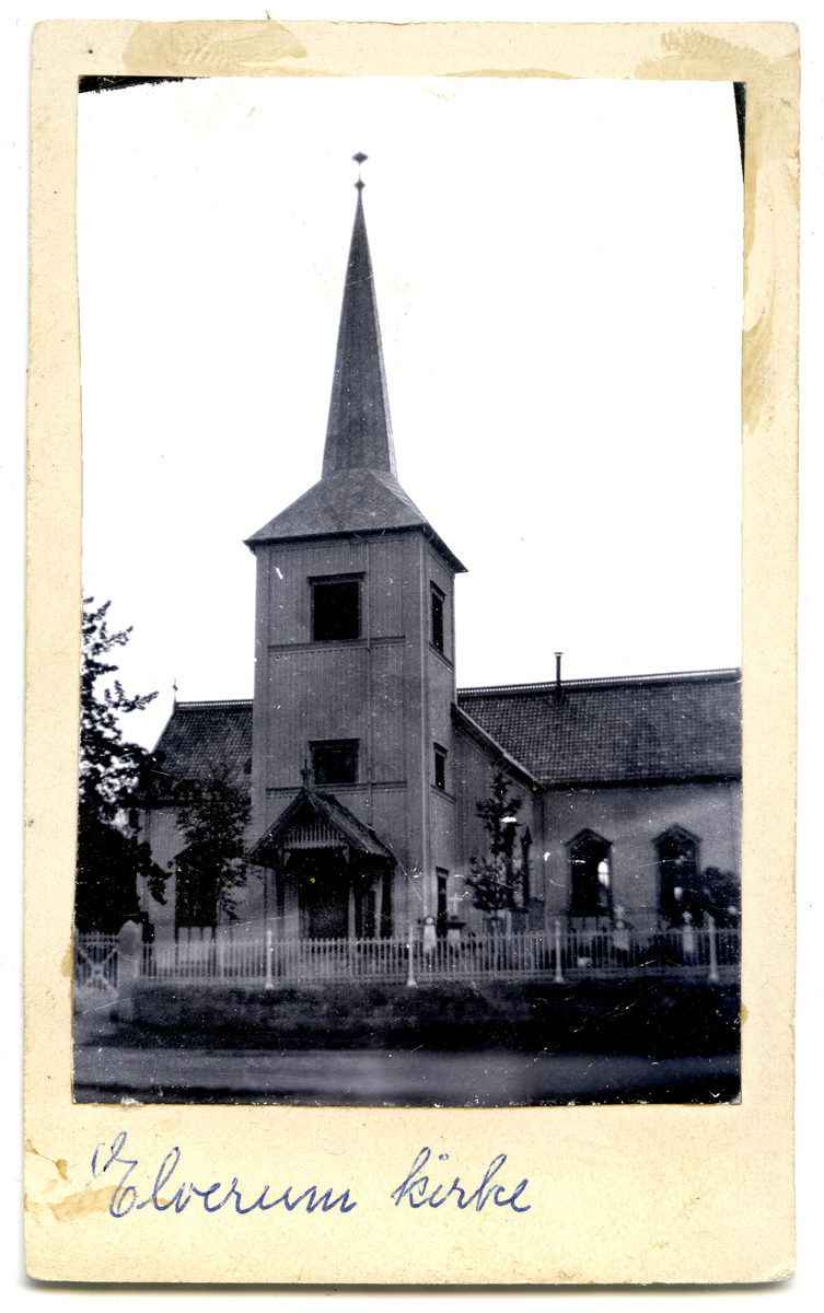 Elverum kirke.
Bilde er fra fotoalbum GM.036888.