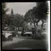 1950. Frankrike. Folk på en uteservering/ restaurang.