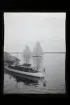 Segelbåtar. Troligtvis fotograferade under Sandhamnsregattan.