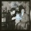 Lövenberg med familj, 1946.