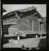 Byggnad i den samiska kyrkstaden Lappstaden i Arvidsjaur. Byggnadsminne sedan 1948.