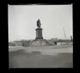 Kung Gustav III staty på Skeppsbron, Stockholm.
61/1941 Konrad Elméus Nm 1